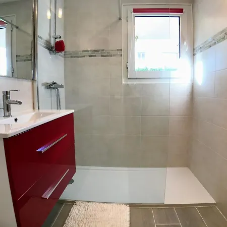Apartment Lovely & Garden - Pres Des Plages *
